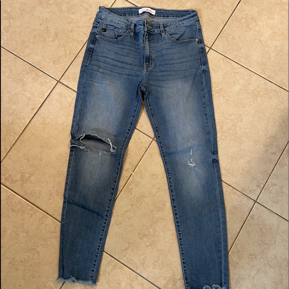 Womens Kancan Distressed Jeans size 31 style #SP1324-2